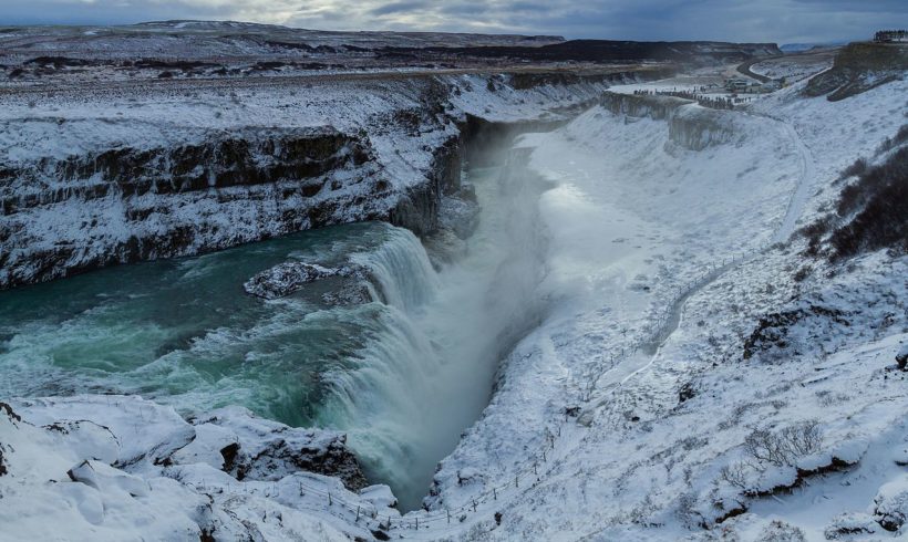 The Source of the Icelandic Energy Transition from Carbon to 100% Renewable