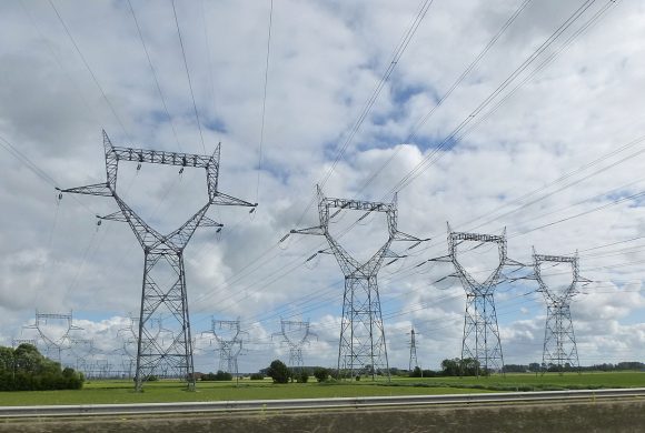 2014_Power_lines_Dunkerque