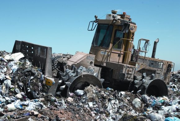 Landfill_compactor